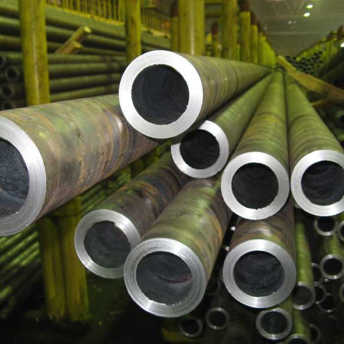 Труба бесшовная горячедеформированная 89х12 мм